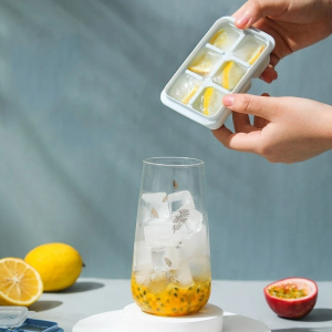 Kitchen Plastic Ice Cube Molds Tray Home Bar Party Light Green