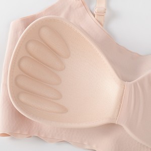 Seamless Push Up Bra Soft Padded Bra For Women - Black Seamless Push Up Bra Soft Padded Bra For Women - Black