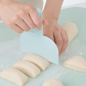 Multi Function Useful Cream Spatula Pastry Cutter Pink Multi Function Useful Cream Spatula Pastry Cutter Pink