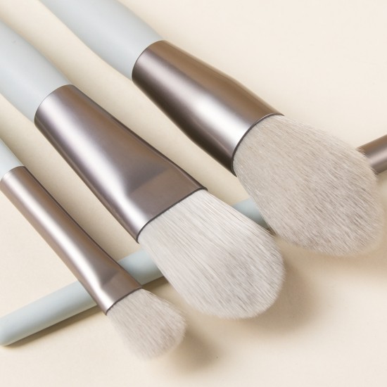 8 Pcs Makeup Brushes Foundation Wooden Handle Soft Hair Makeup Set Green