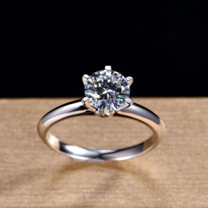 Luxury  Sterling Silver Ring For Women Silver