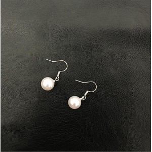Pearl Female Earrings Temperament Ear Hook Fashion Silver Pearl Female Earrings Temperament Ear Hook Fashion Silver