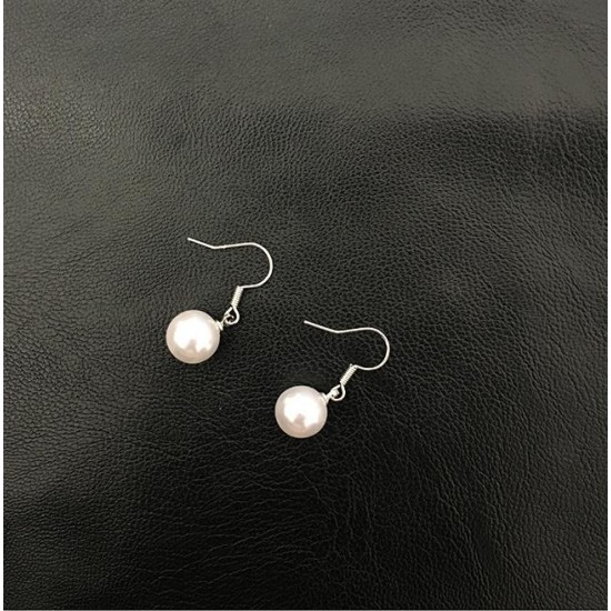 Pearl Female Earrings Temperament Ear Hook Fashion Silver Pearl Female Earrings Temperament Ear Hook Fashion Silver