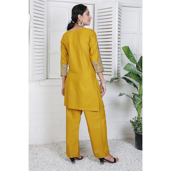 2 Piece Kurti Salwar Embroidery Set - Pure Cotton Collection Stylish Solid Color Light Weight Cotton Fabric Suit Top Bottom Salwar Kameez Indian Pakistani Embroidered Suit For Event Party Outdoor Dress - Golden 2 Piece Kurti Salwar Embroidery Set - Pure Cotton Collection Stylish Solid Color Light Weight Cotton Fabric Suit Top Bottom Salwar Kameez Indian Pakistani Embroidered Suit For Event Party Outdoor Dress - Golden