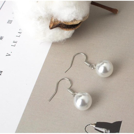 Pearl Female Earrings Temperament Ear Hook Fashion Silver Pearl Female Earrings Temperament Ear Hook Fashion Silver